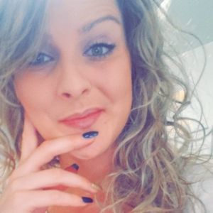 Meet your Posher, Ava